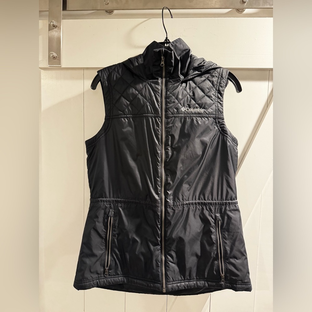 Columbia Women's Black Hooded Vest